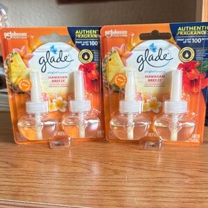 Glade Hawaiian Breeze Plug-In Refills - Orange & White